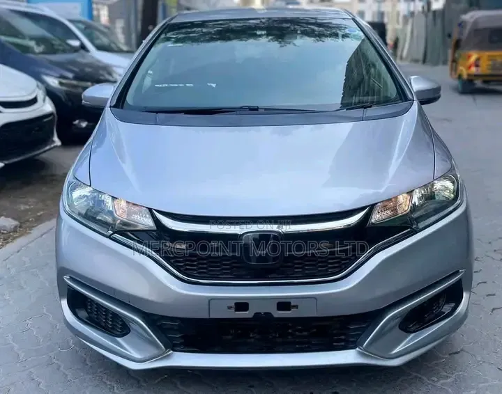 Honda Fit 2019 Silver