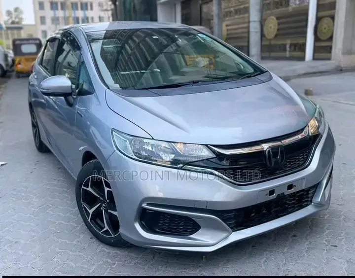Honda Fit 2019 Silver