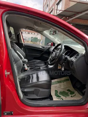 Volkswagen Golf 2015 Red