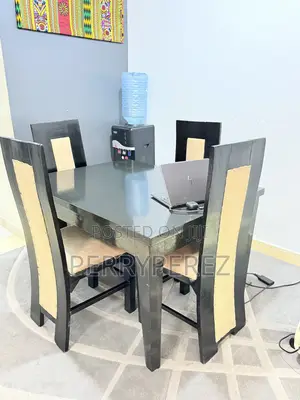 Dinning Table