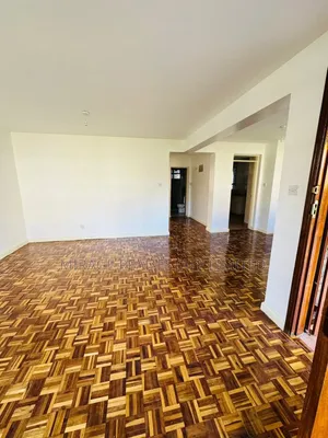 4bdrm Maisonette in Raphta Road Area for rent