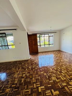 4bdrm Maisonette in Raphta Road Area for rent