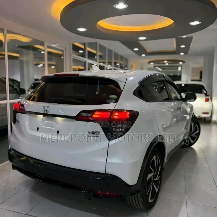 Honda Vezel 2020 White