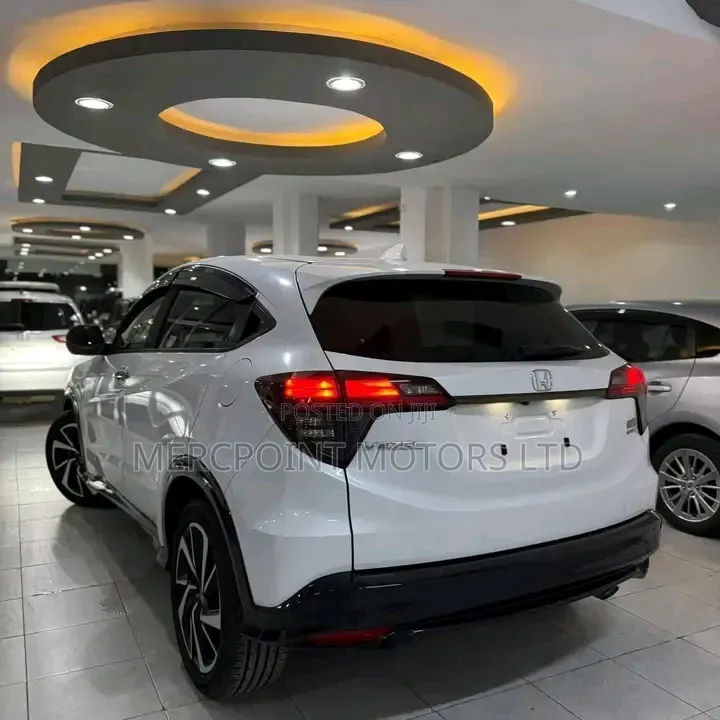 Honda Vezel 2020 White