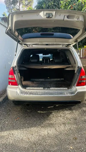 Subaru Forester 2004 Silver