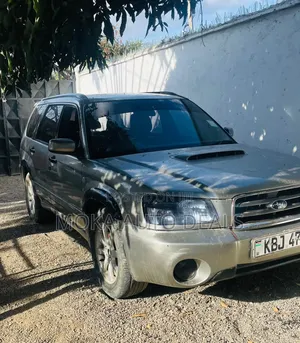 Subaru Forester 2004 Silver