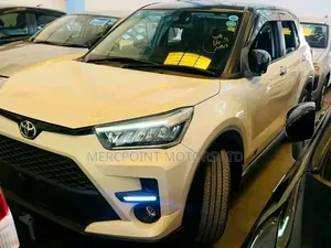 Toyota Raize 1.0 AWD 2019 Pearl