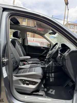 Volkswagen Tiguan 2.0T S AWD 4MOTION 2019 Gray