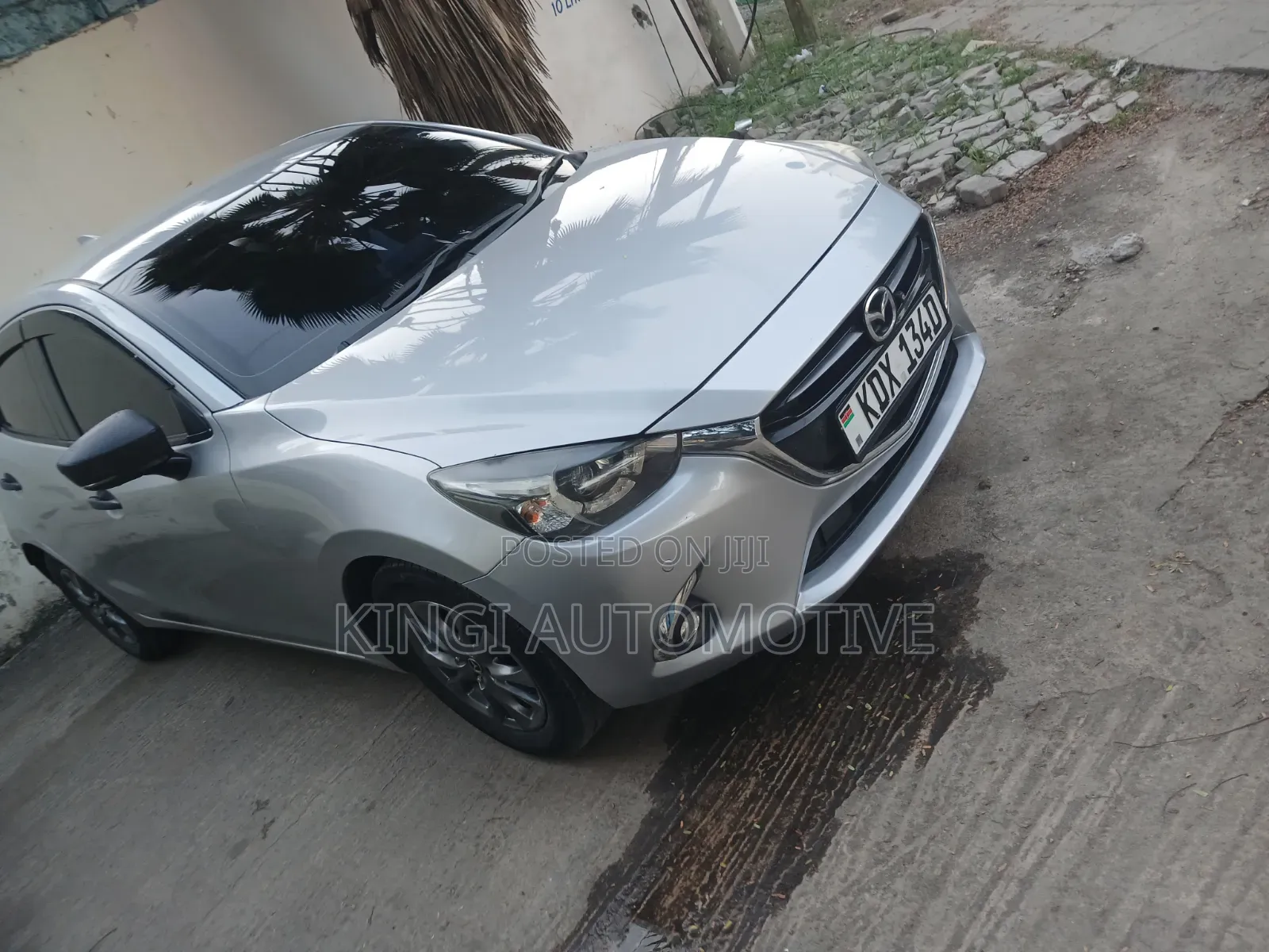 Mazda Demio 2018 Silver