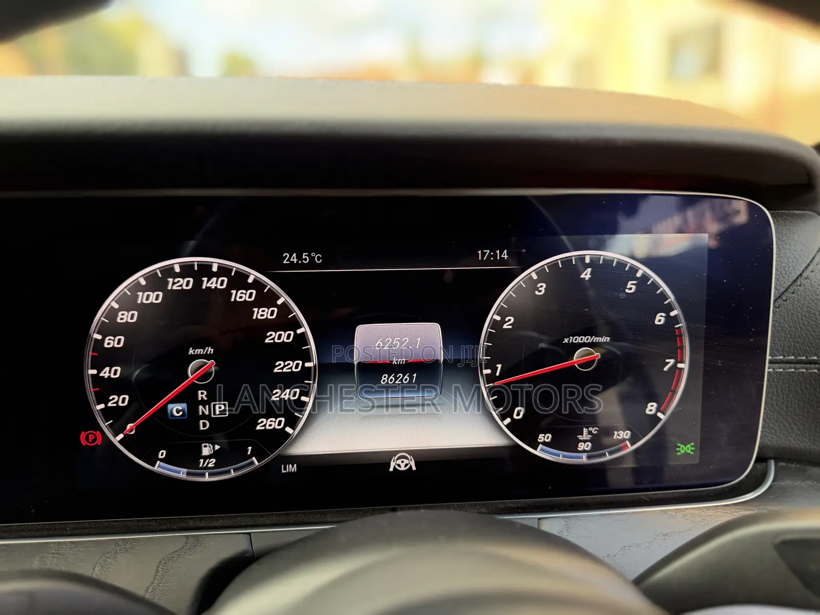 Mercedes-Benz E300 2019 White