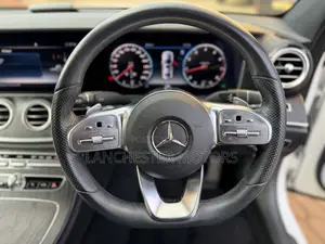 Mercedes-Benz E300 2019 White