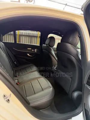 Mercedes-Benz E300 2019 White