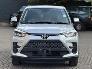 Toyota Raize 1.0 AWD 2019 Silver