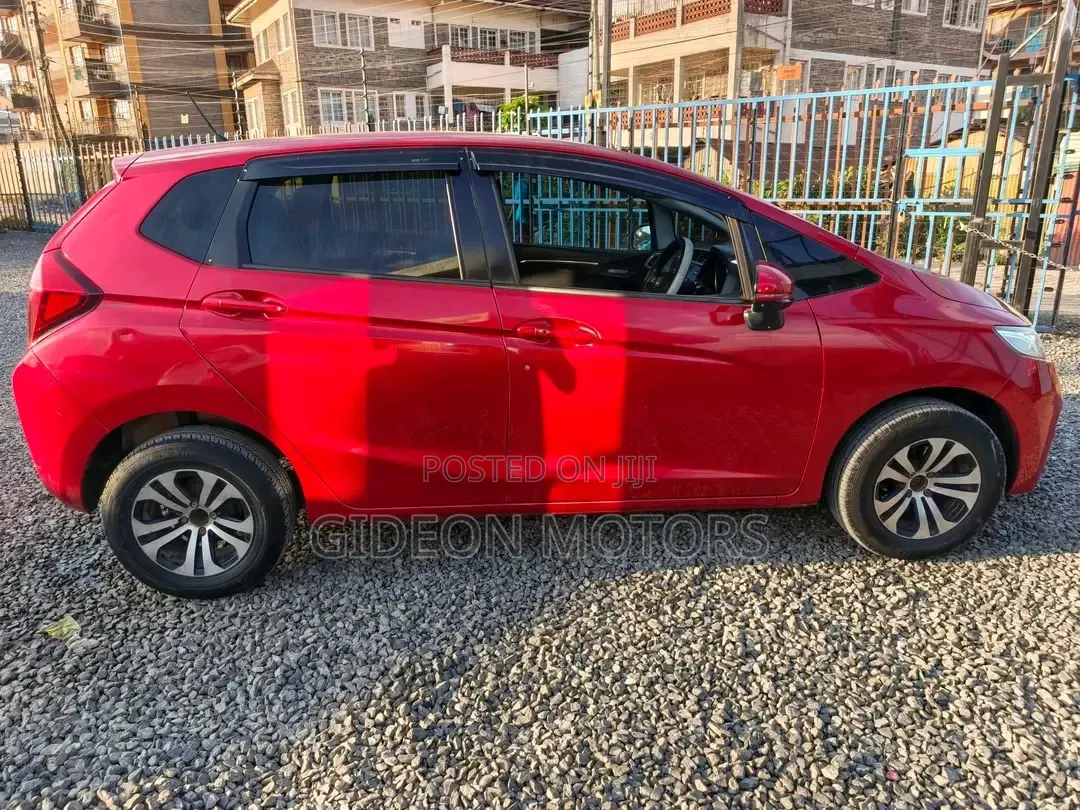 Honda Fit 2017 Red