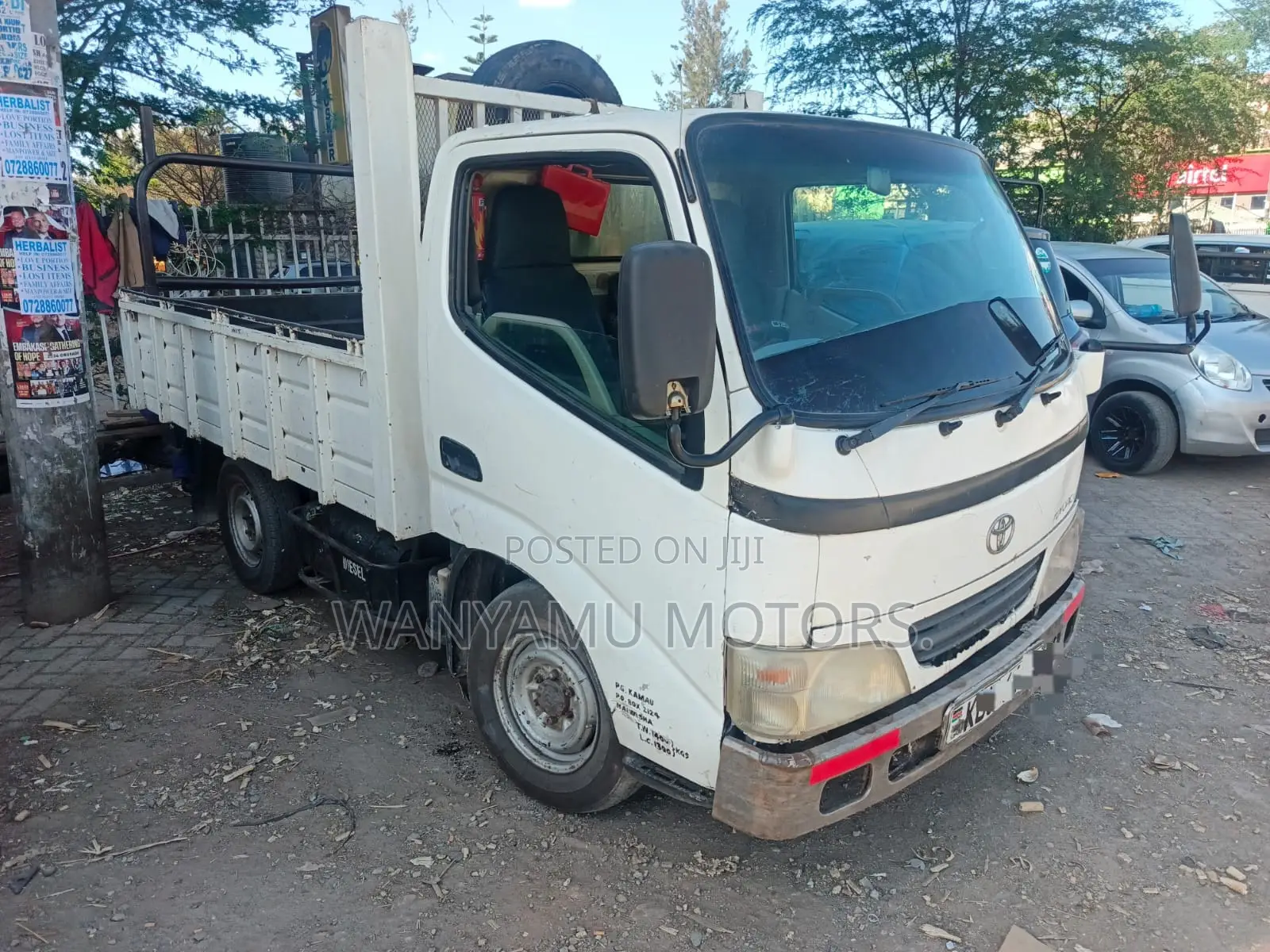 Toyota Dyna 2006 White