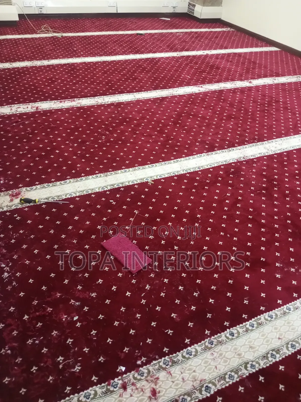 Executive 4m Wide Flowered Office Wall to Wall Carpets
