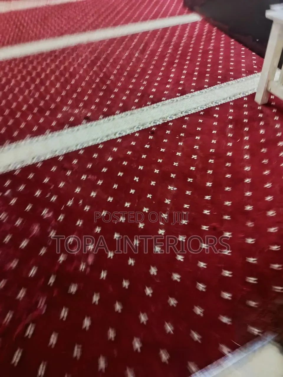 Executive 4m Wide Flowered Office Wall to Wall Carpets