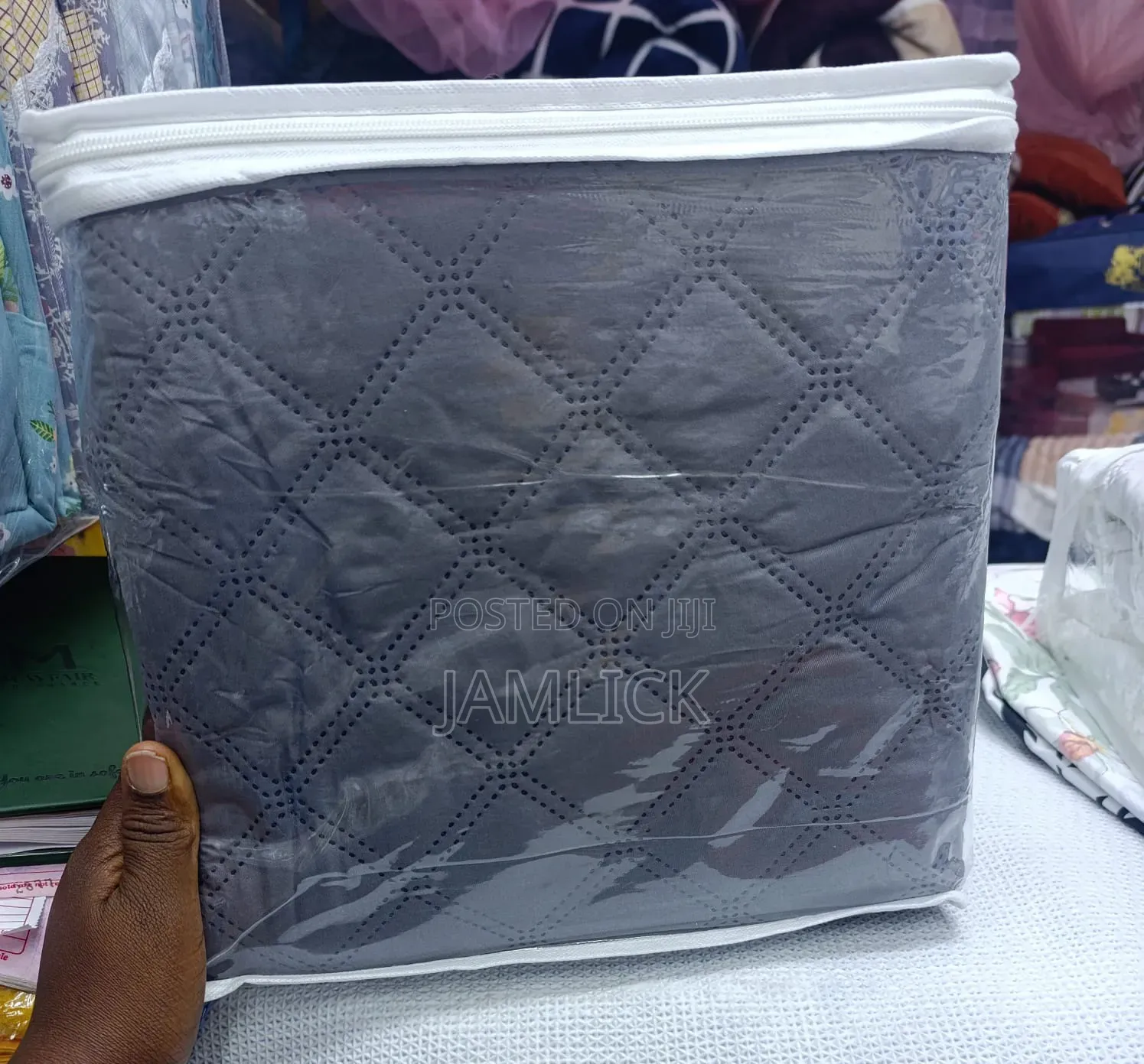 TC Grey White Mattress Protector - RH