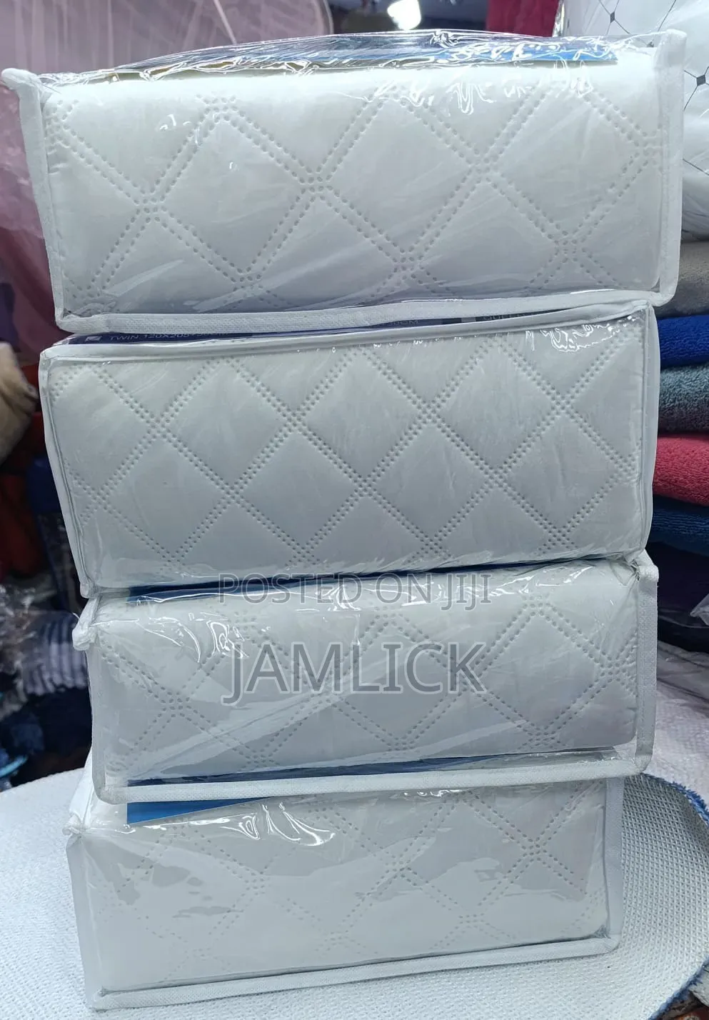 TC Grey White Mattress Protector - RH