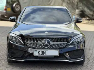 Mercedes-Benz C200 2015 Black