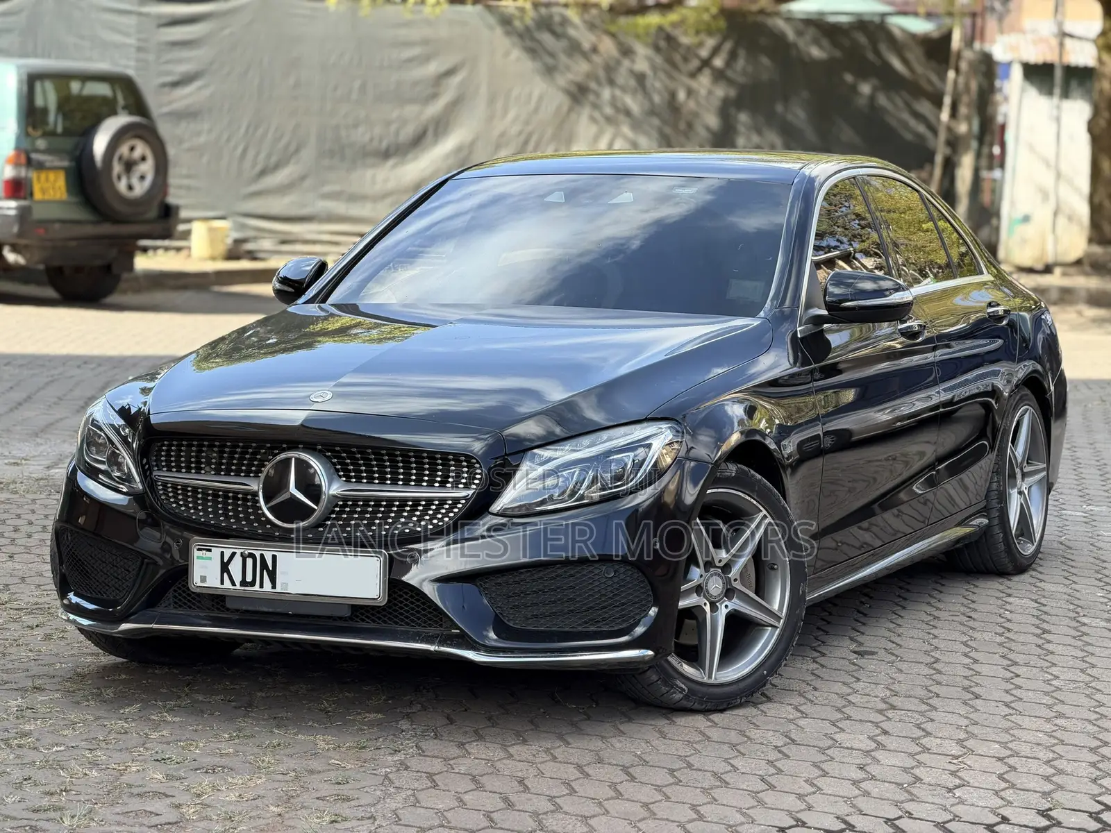 Mercedes-Benz C200 2015 Black
