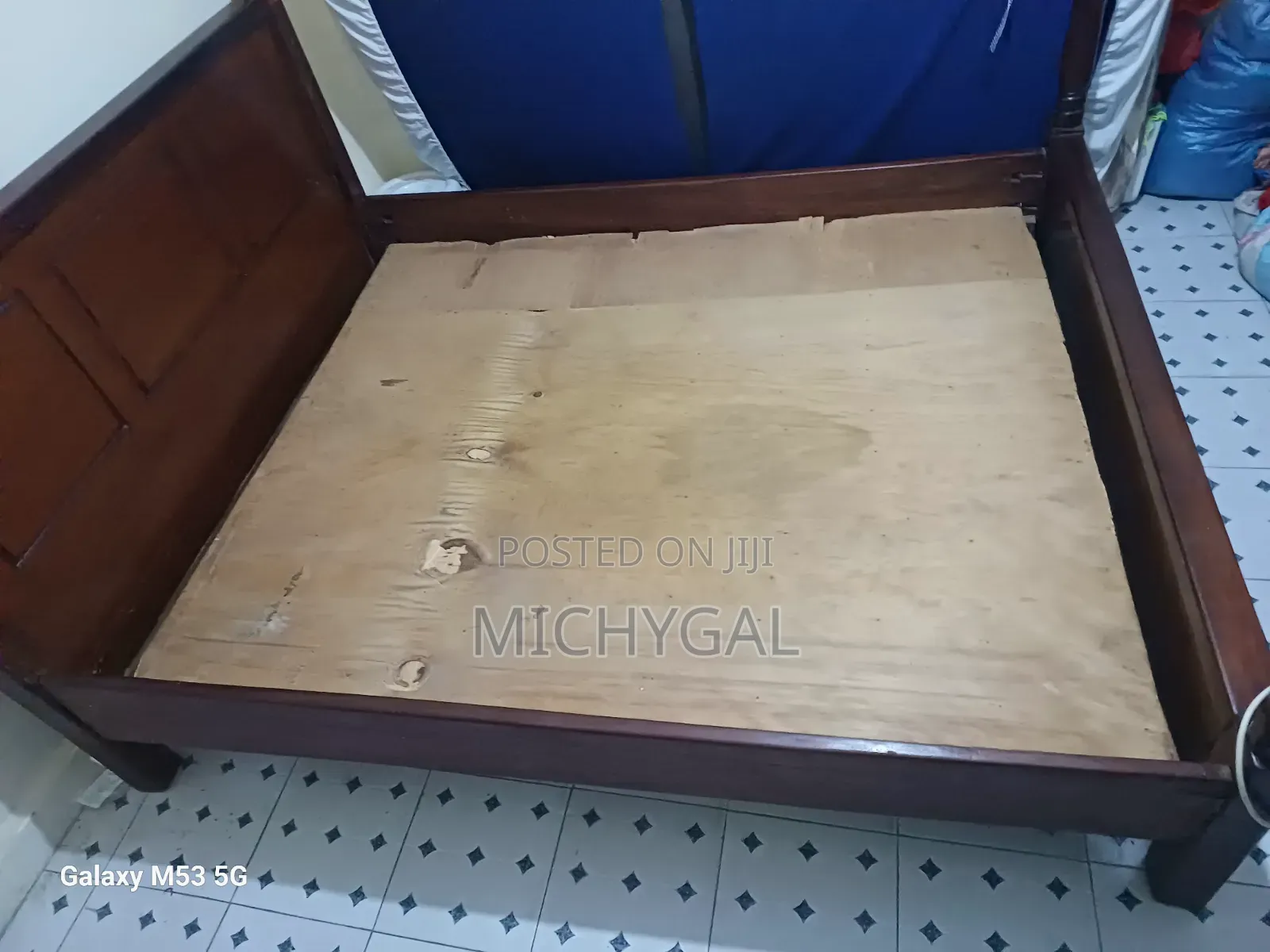 Solid Wooden Bed Frame,Brown Good Strong Frame