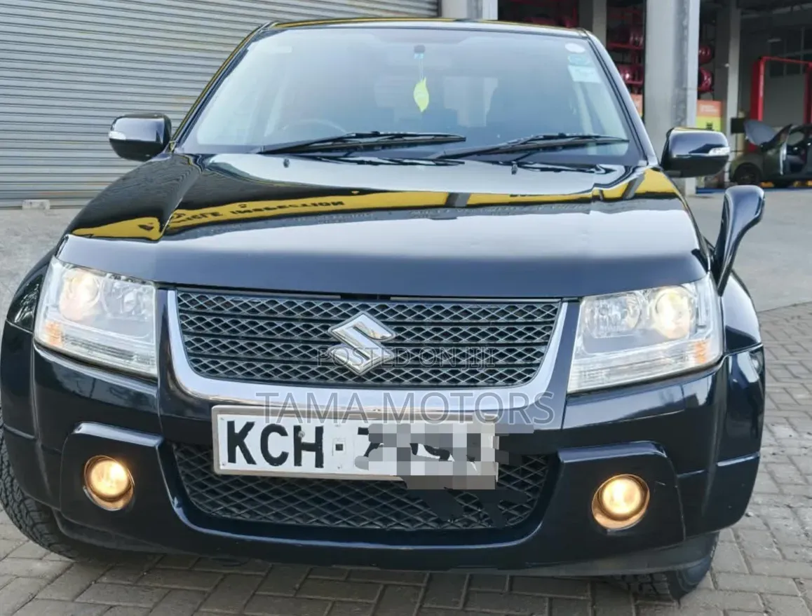 Suzuki Escudo 2010 Black