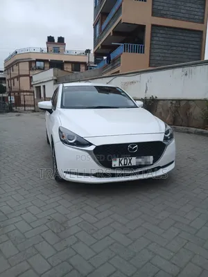 Mazda 2 - White