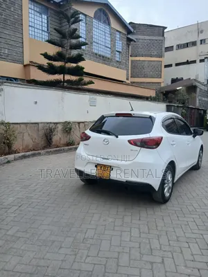 Mazda 2 - White