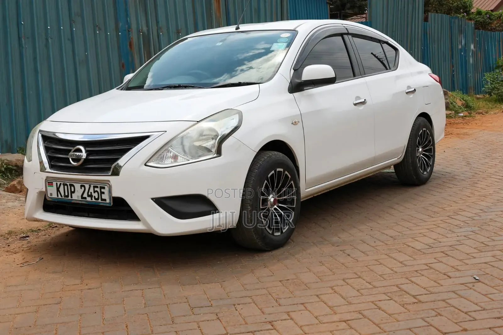 Nissan Latio 1.2 2016 White