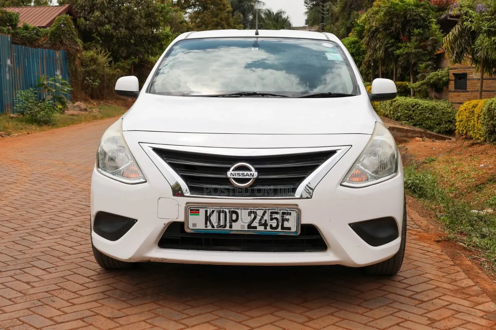 Nissan Latio 1.2 2016 White