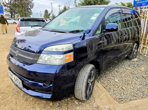 Toyota Voxy 2006 Blue