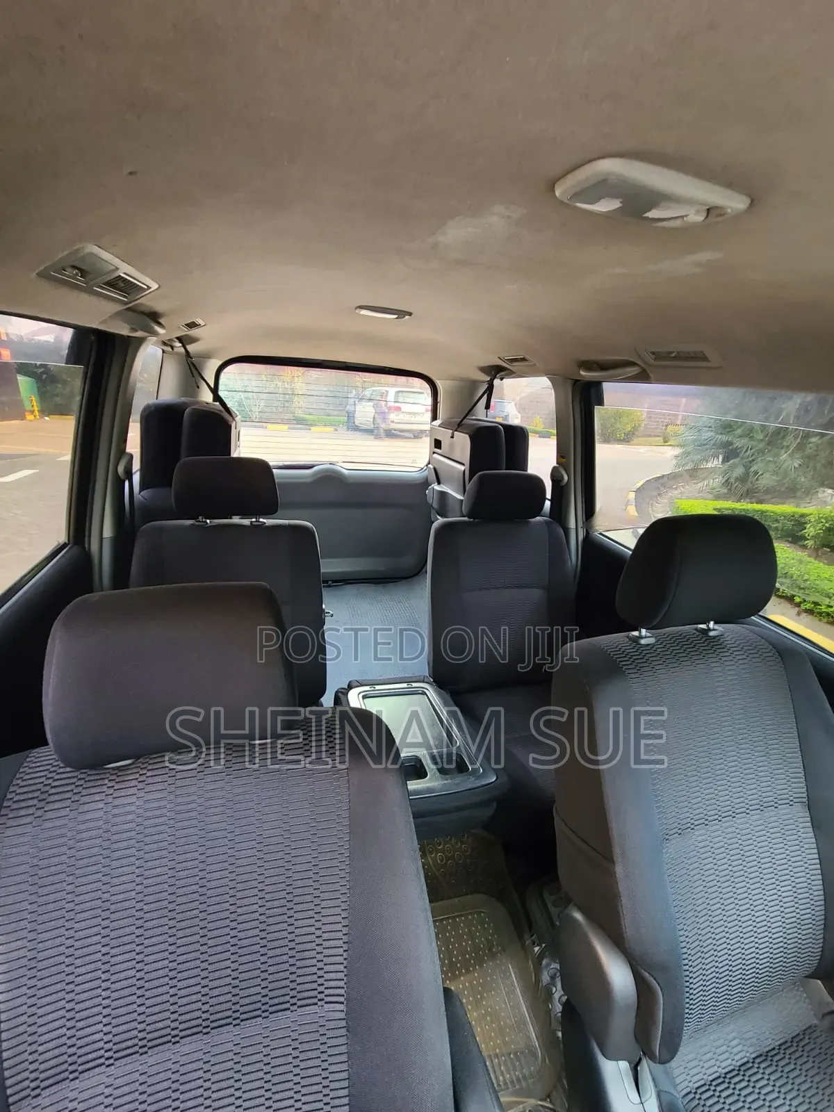Toyota Voxy 2006 Blue