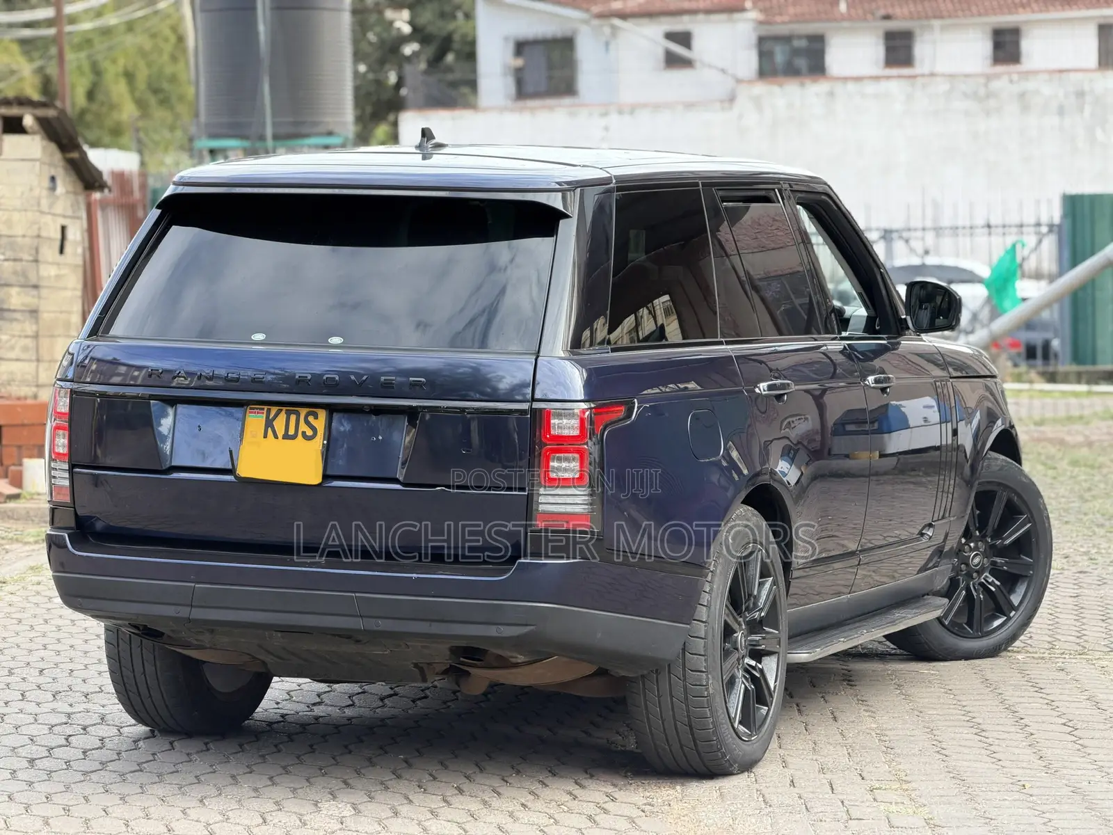 Land Rover Range Rover Vogue 2016 Blue