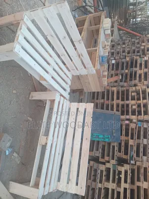 Wooden Pallet Sofa