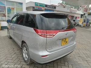 Toyota Estima 2007 Silver