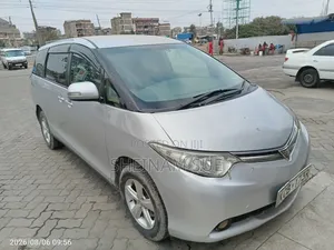 Toyota Estima 2007 Silver