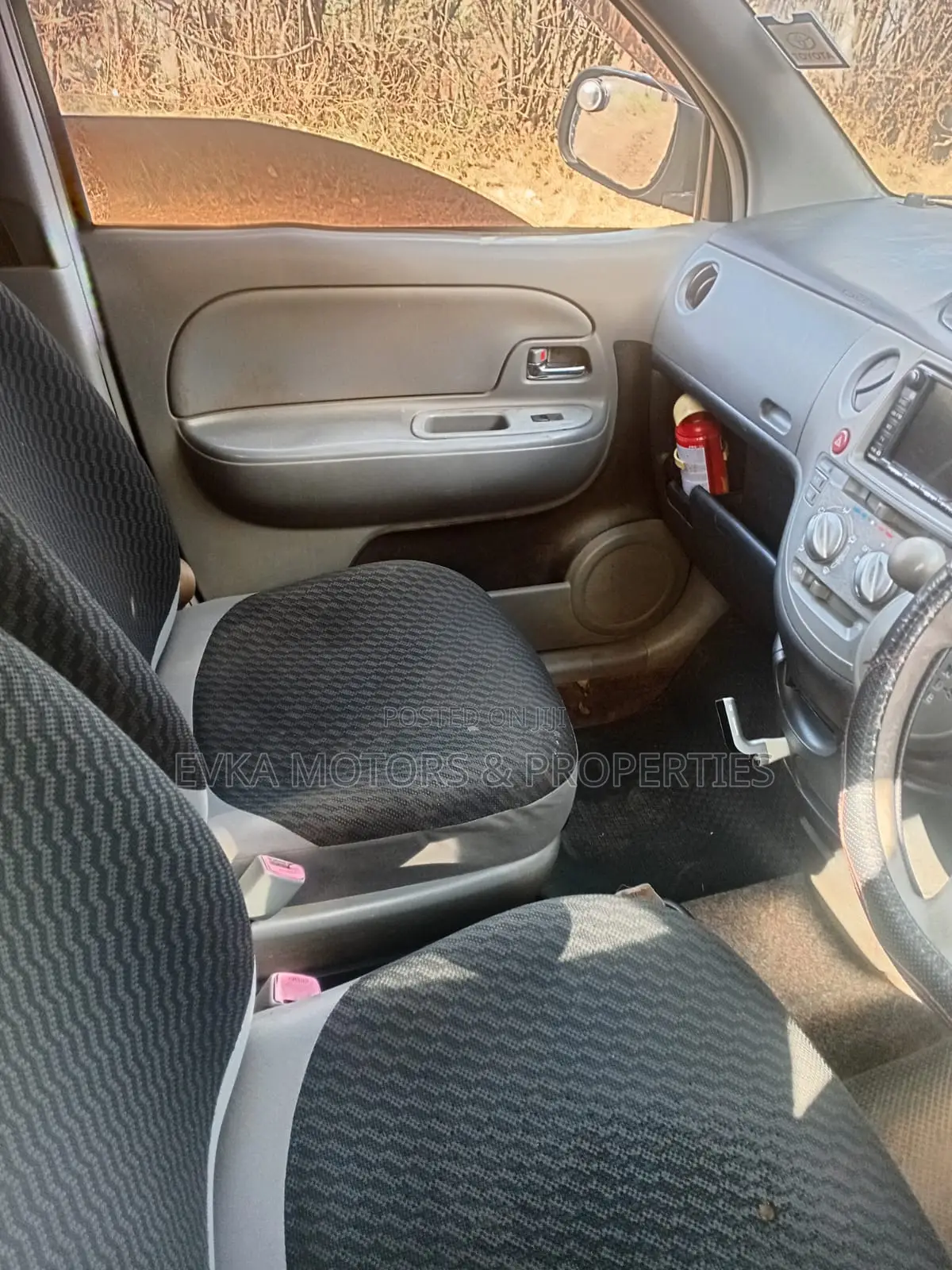 Toyota Sienta 2008 Gray