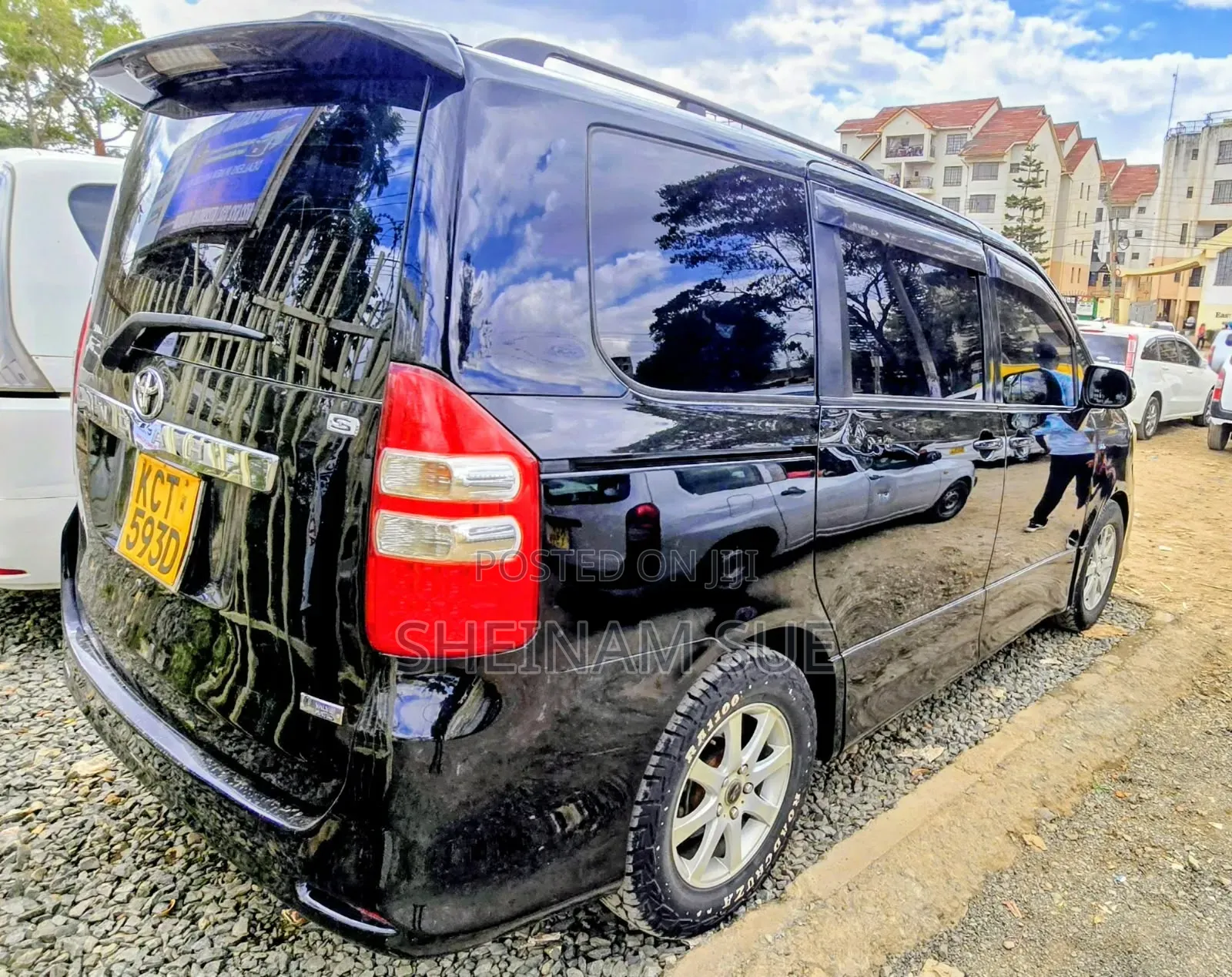 Toyota Noah 2011 Black