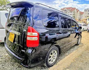 Toyota Noah 2011 Black