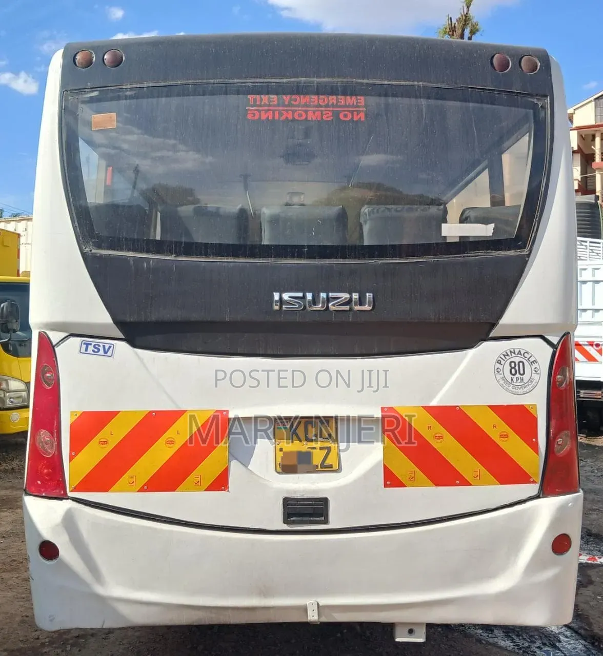 Isuzu NQR 2014 White