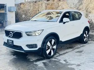 Volvo XC40 2019 White