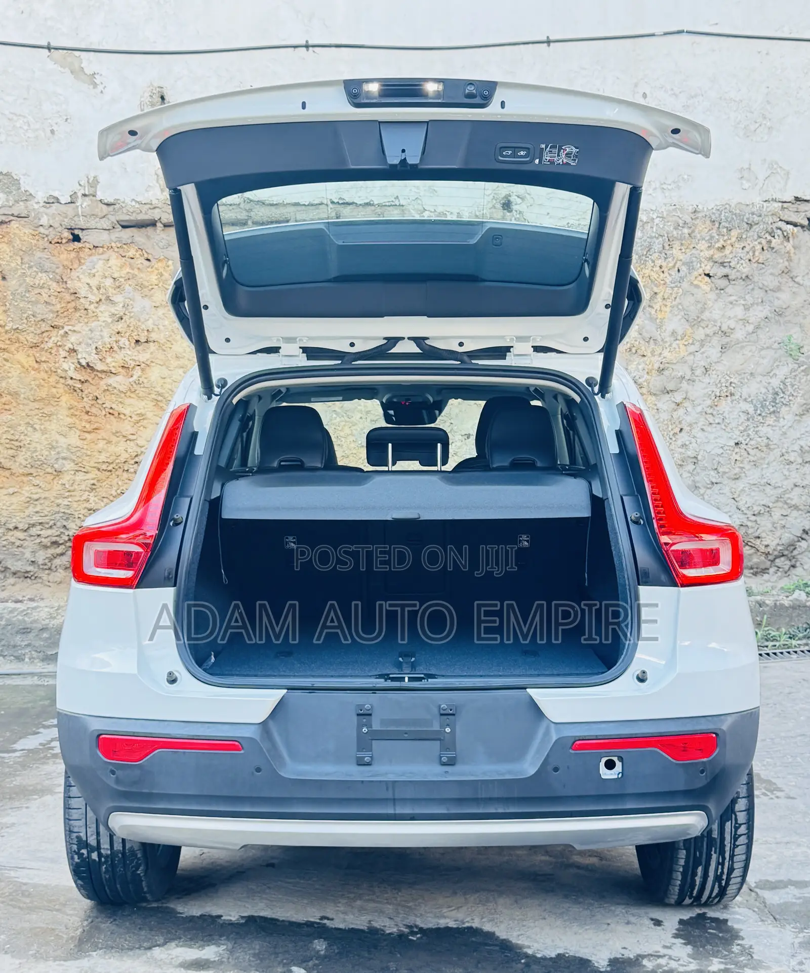 Volvo XC40 2019 White