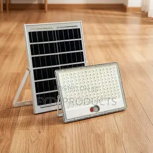 400/600w Solar Floodlight With Motion Sensor