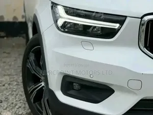 Volvo XC40 2019 White