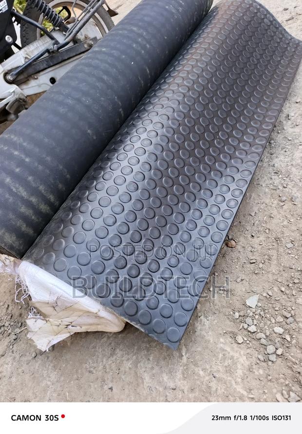 4mm Heavy Duty Coin Rubber Mat Roll - thumbnail 2