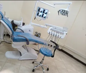 Dental Unit With Compressor