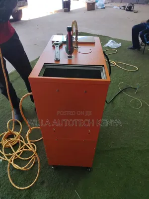Heavy Duty and Easy to Use Operating Controls Engine Steam Washer