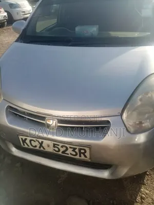 Toyota Passo 2014 Silver