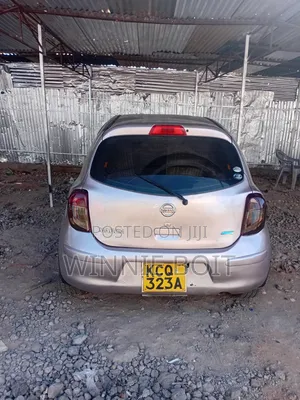 Nissan March 1.2 12SR FWD 2010 Silver